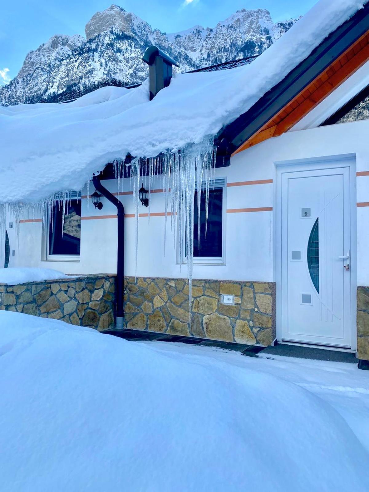 Breezy Hotel Valbone Bagian luar foto