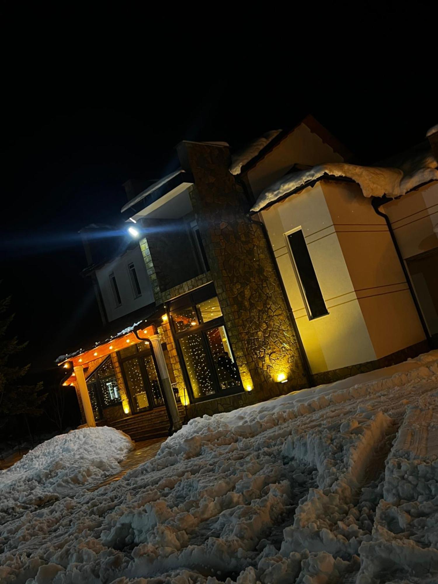 Breezy Hotel Valbone Bagian luar foto