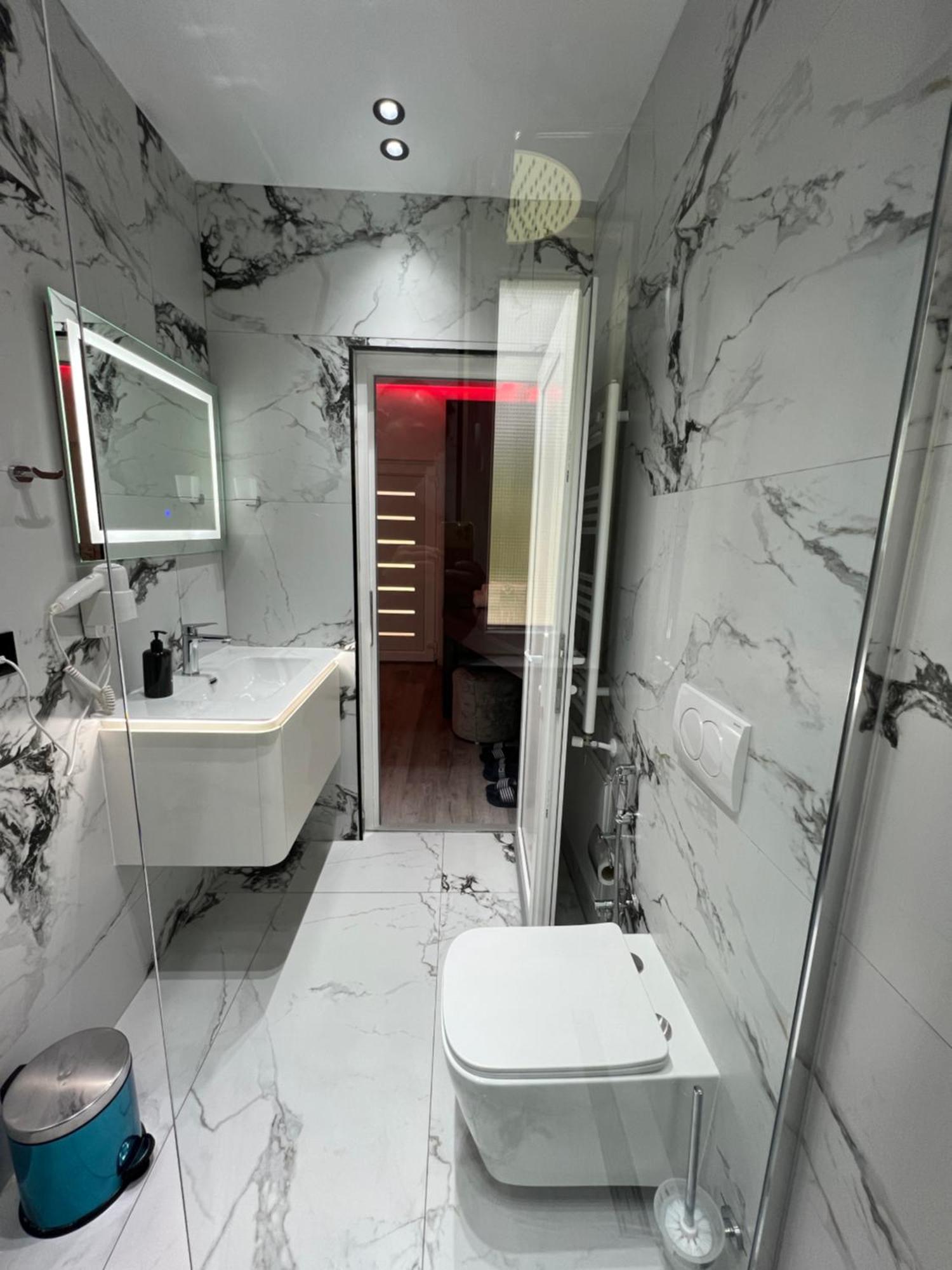 Breezy Hotel Valbone Bagian luar foto